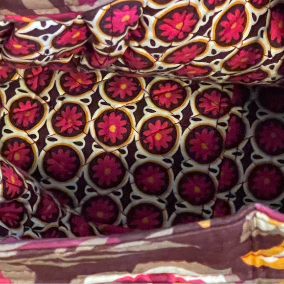 Vera Bradley quilted purse - Picture 4 of 7